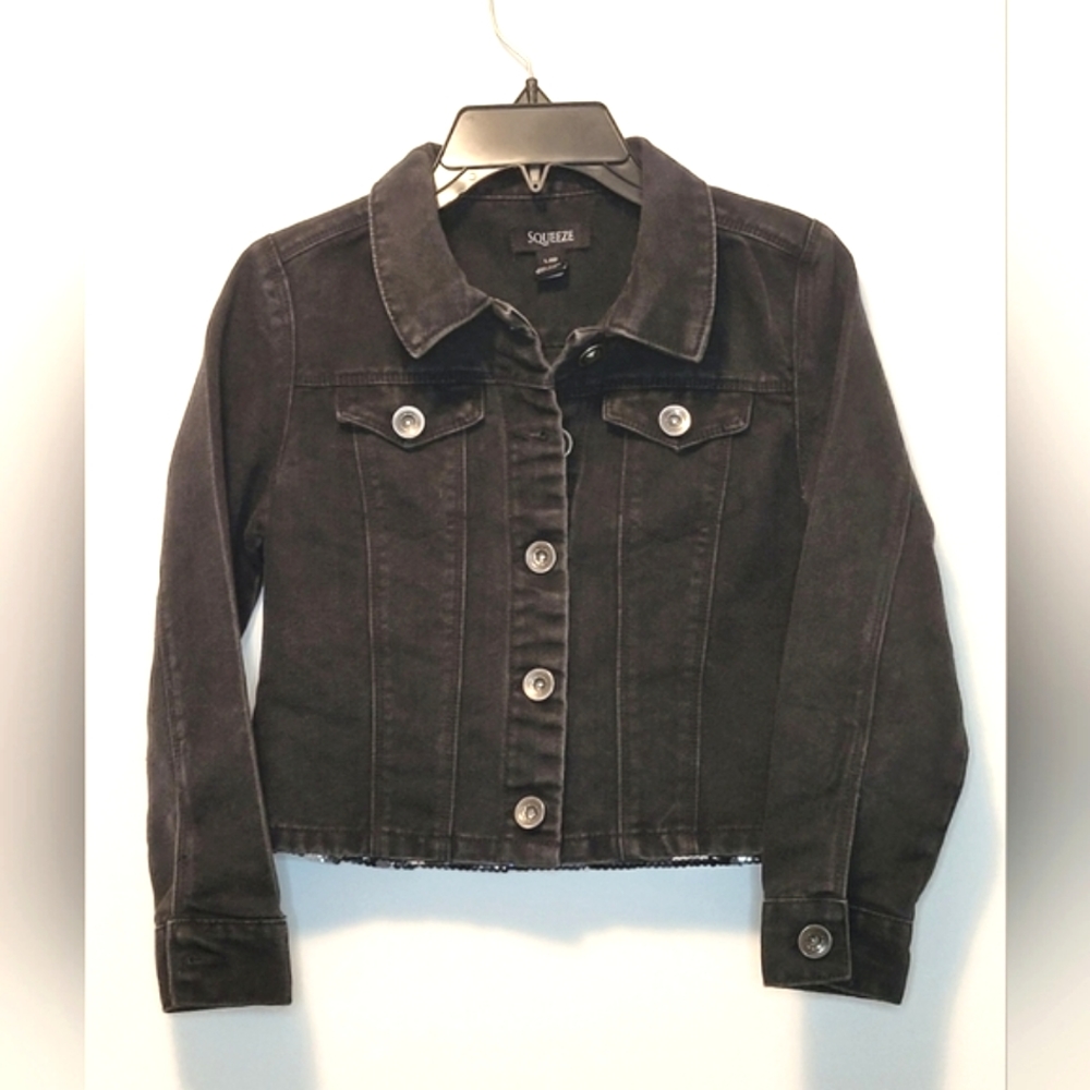 🧿LAST CHANCE🧿 10/12Y Black jeans jacket With A Back Of Shiny sequins